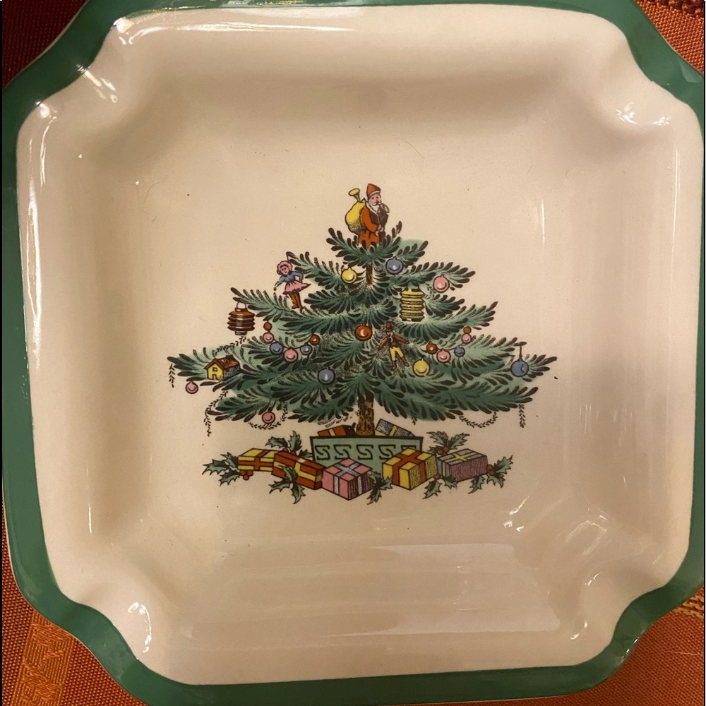 Spode Christmas Tree Ashtray - Picture 1 of 3